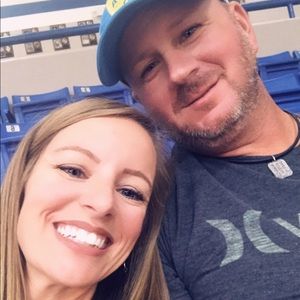 Meet your Posher, Gloria